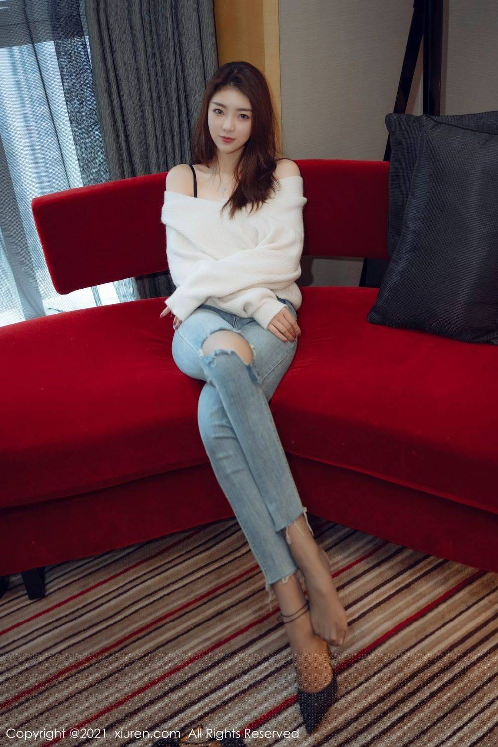 秀人网美女模特可乐Vicky直爽牛仔裤与黑丝美腿系列性感写真-20