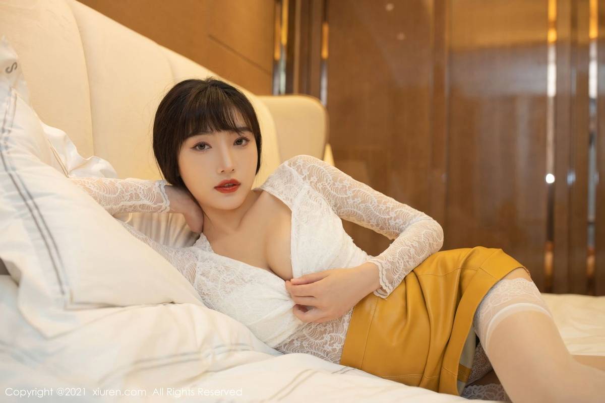 秀人网美女模特陆萱萱女友视角&男友的旅行主题成都旅拍-10