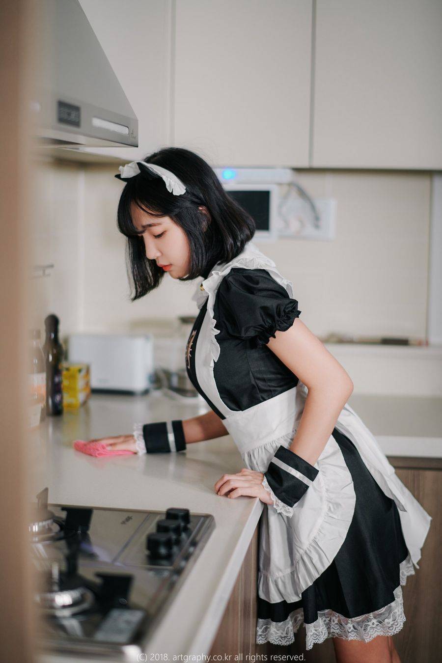 Artgravia美女模特姜仁卿白衬衫黑丝美腿职场OL女仆装性感写真-31