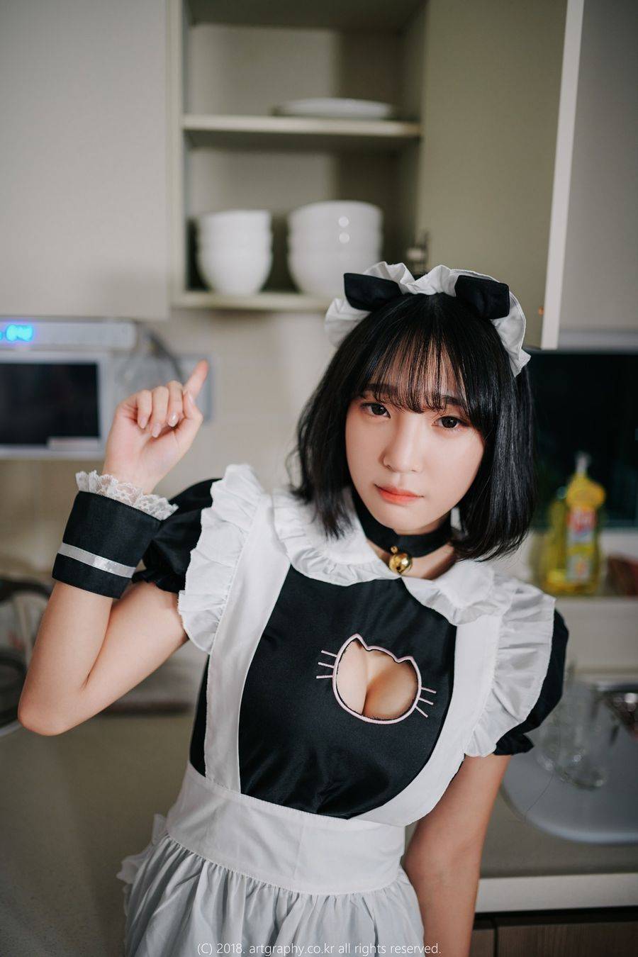 Artgravia美女模特姜仁卿白衬衫黑丝美腿职场OL女仆装性感写真-39