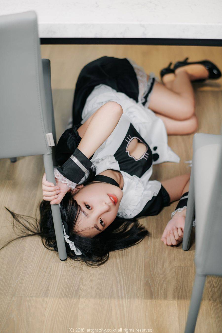 Artgravia美女模特姜仁卿白衬衫黑丝美腿职场OL女仆装性感写真-58