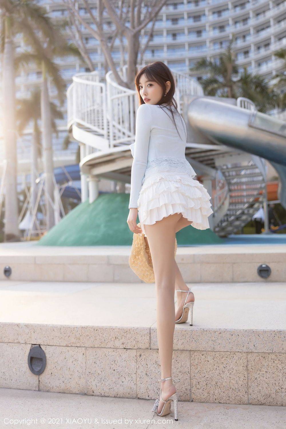 语画界性感女神杨晨晨sugar修长美腿海边沙滩系列私房写真-43