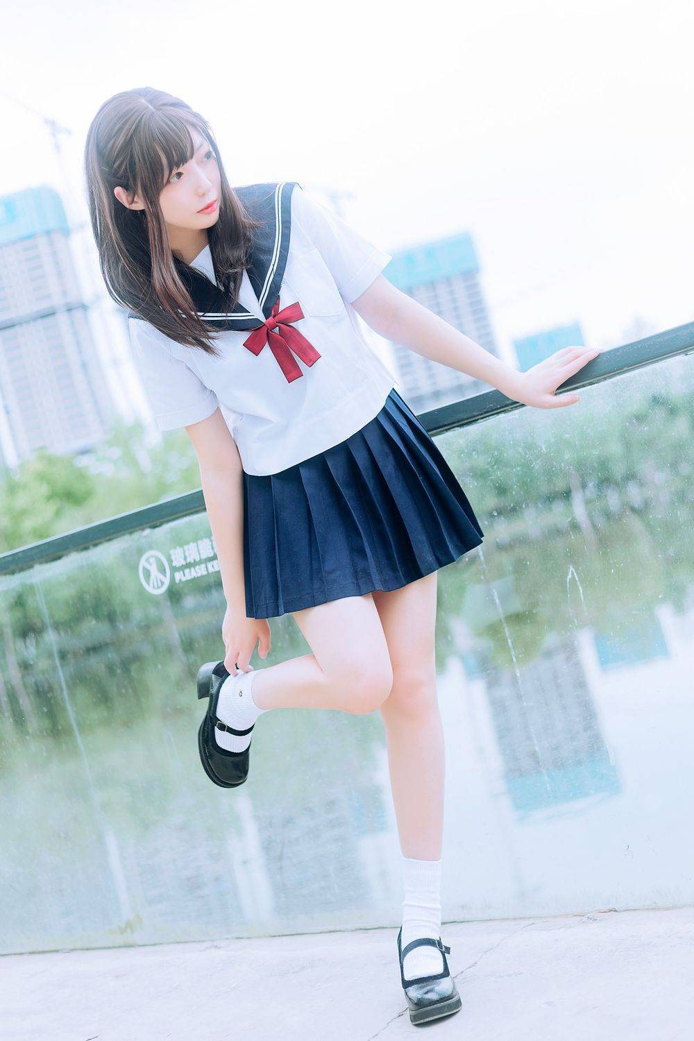 喵糖映画长发美女修长美腿JK制服户外草坪白嫩系列清纯写真-29