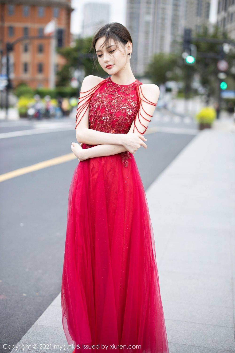 美媛馆美女模特小夕juju猩红长裙迷人内衣系列江浙沪旅拍-7