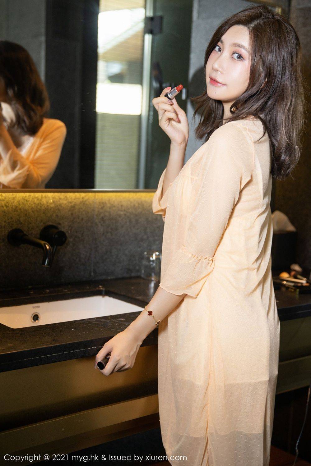 美媛馆性感女神绮里嘉Carina浴室场景湿身诱惑私房妩媚套图-7