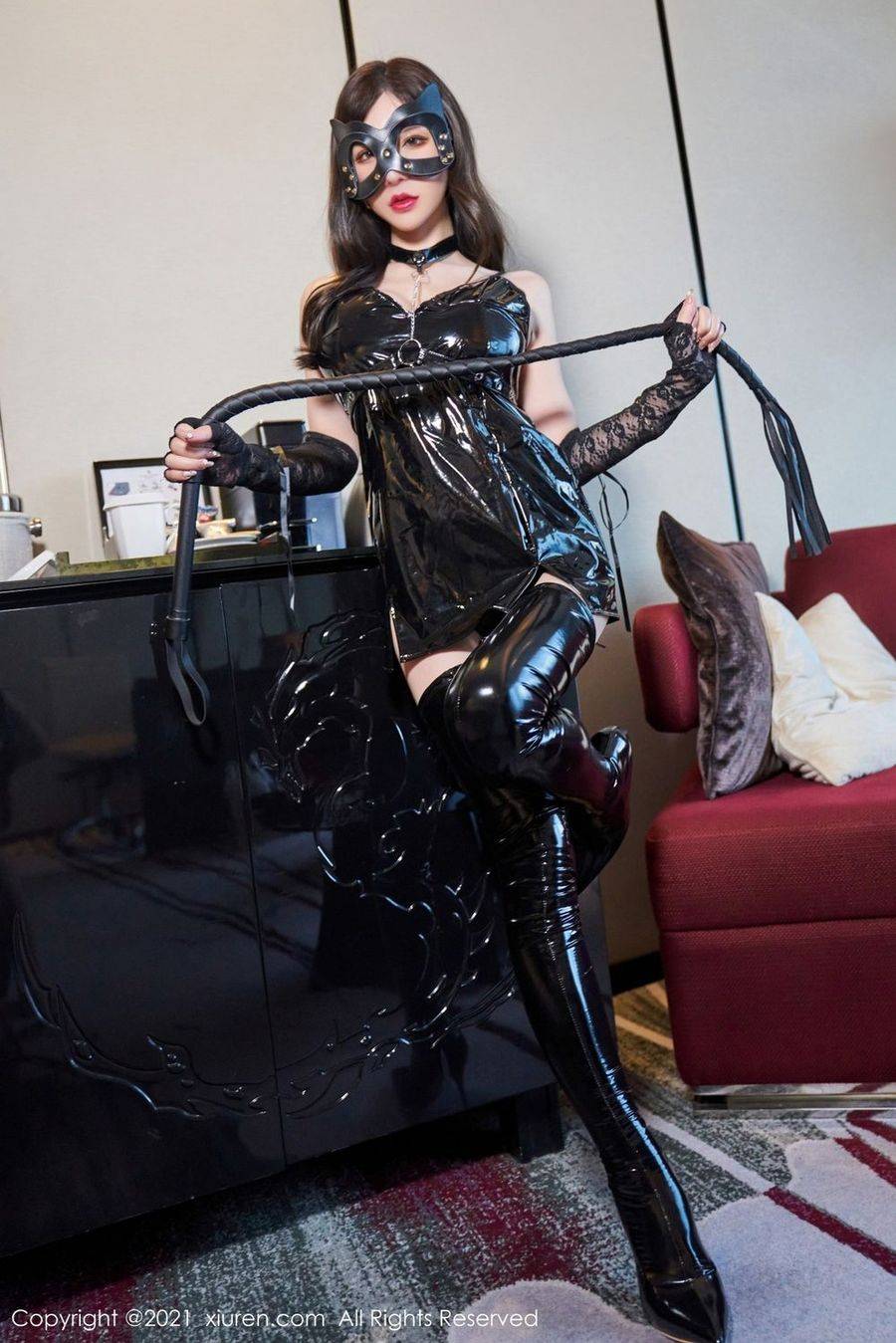 秀人网性感女神周于希Sandy飒爽酷气黑色皮衣夺人心魄写真-8