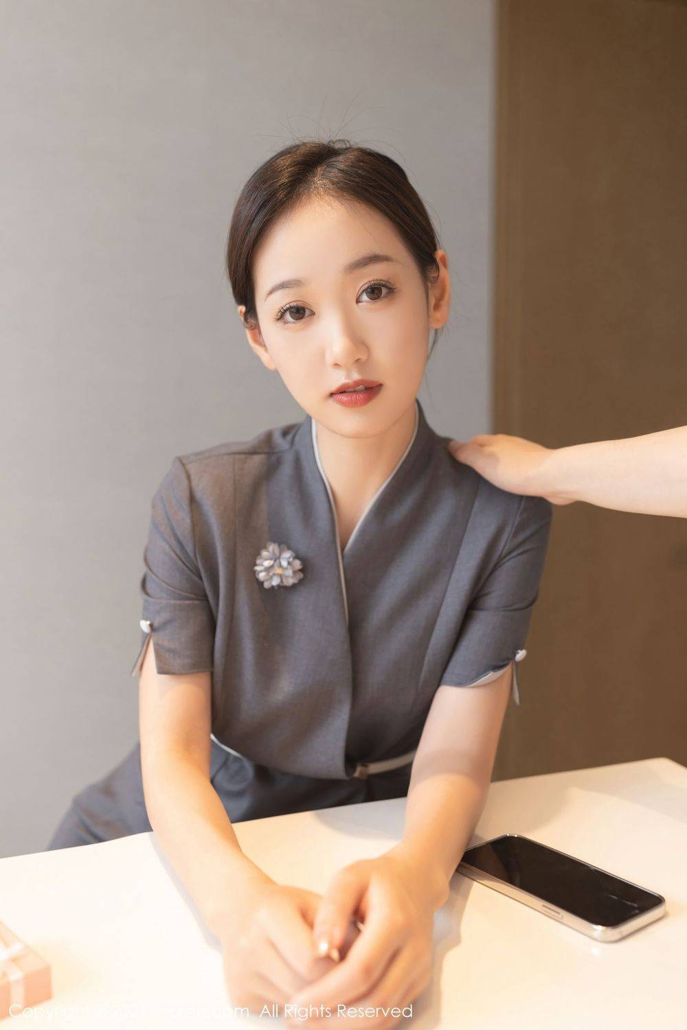 秀人网美女模特唐安琪黑丝美腿职场OL内衣系列催眠主题写真-20