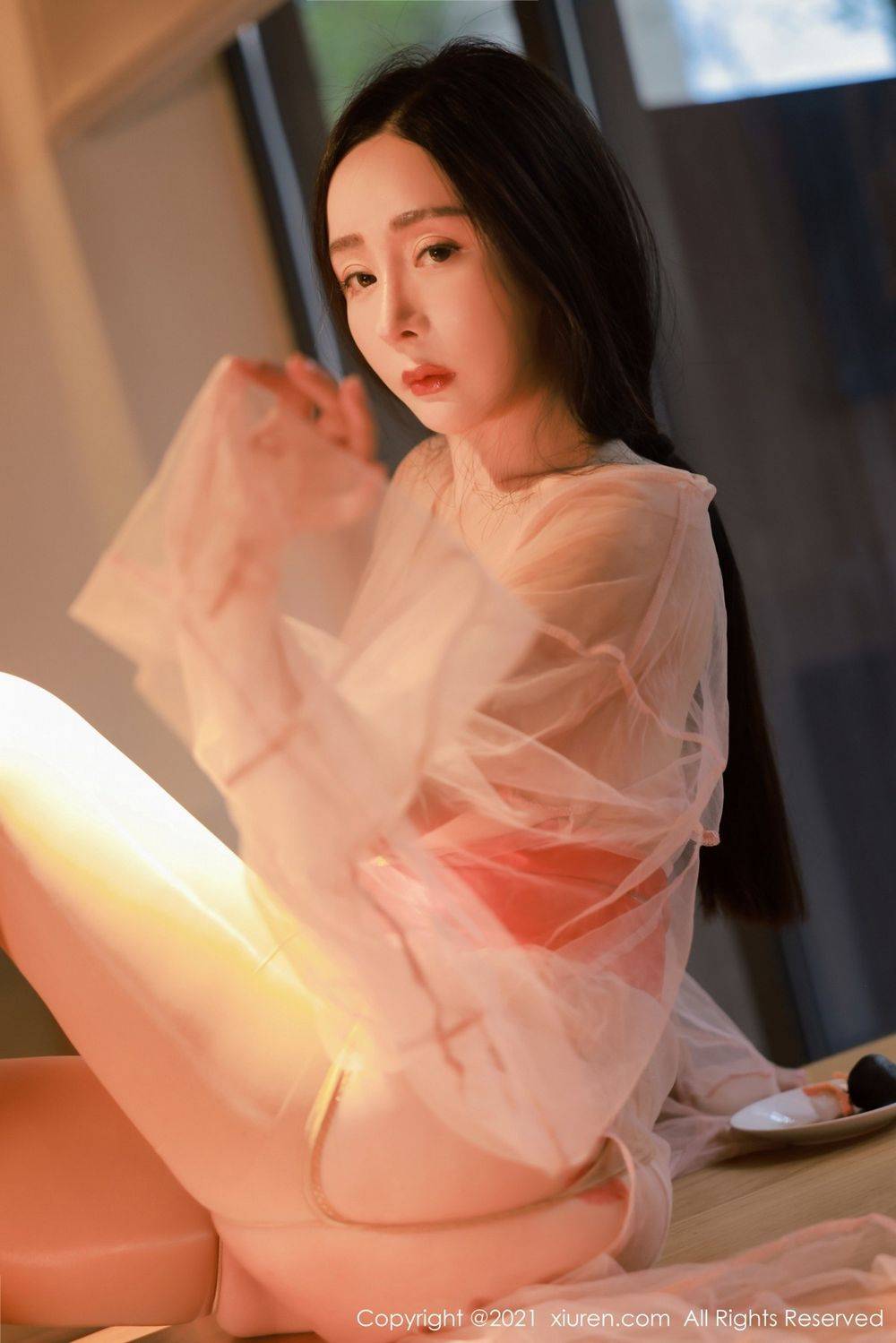 秀人网美女模特允薾米其林日料店视觉盛宴淋漓剧情写真-48