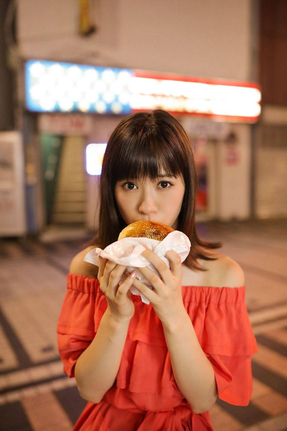 日本美女生田衣梨奈高开叉旗袍+海边比基尼系列性感写真-91