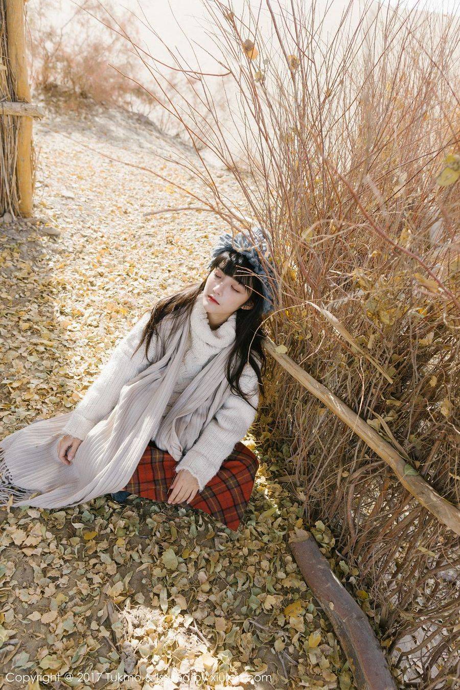 Tukmo兔几盟美女主播之应西北沙漠边小清新系列首套写真-33