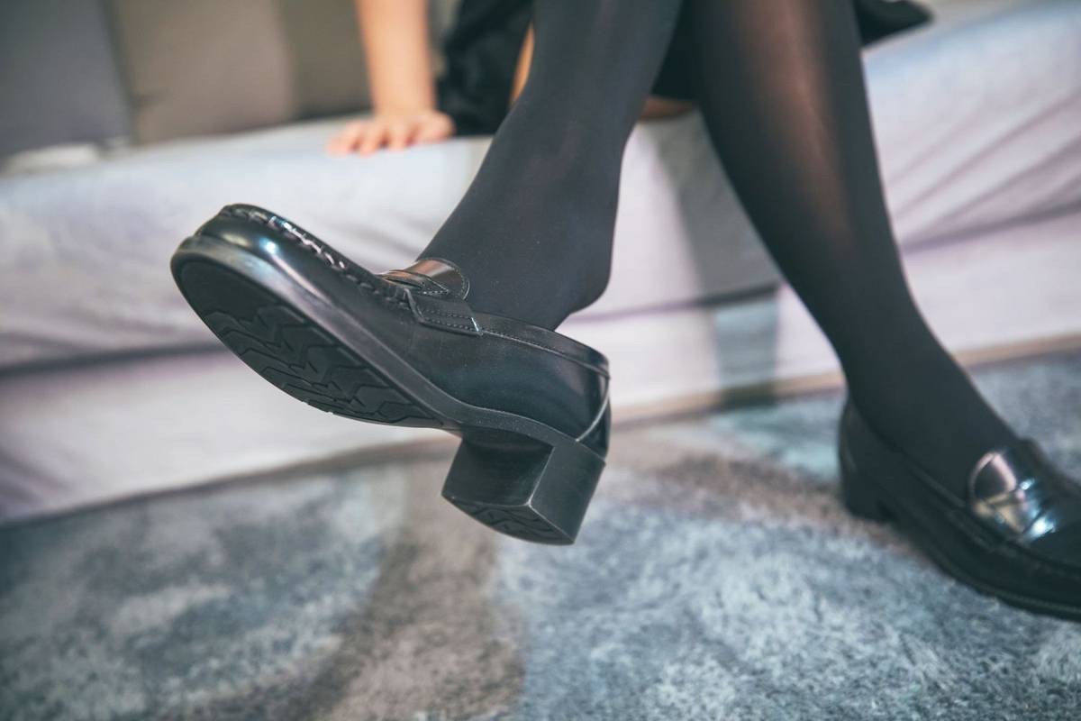 网红COSER神楽坂真冬黑丝美腿JK制服双马尾系列套图-37