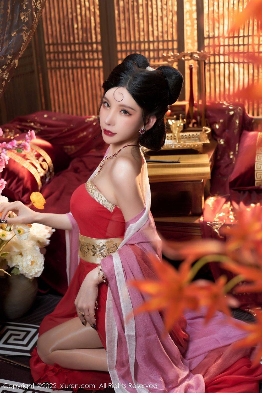 秀人网性感女神周于希Sally古装服饰饰演妲己主题三亚旅拍-33