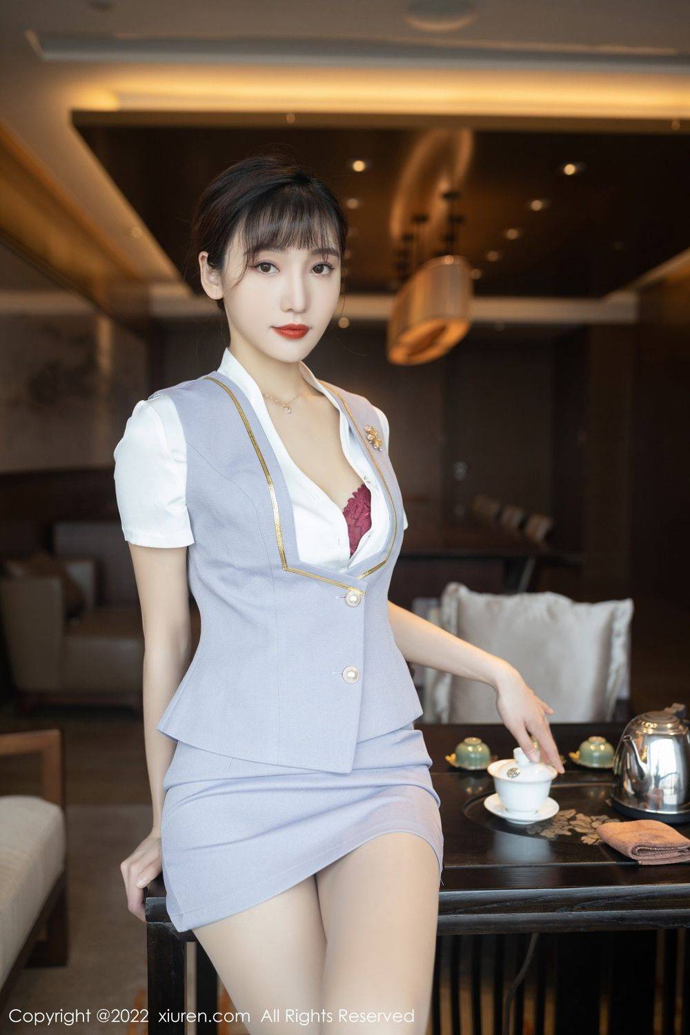 秀人网美女模特陆萱萱淡蓝色上衣茶艺师主题珠三角旅拍-11
