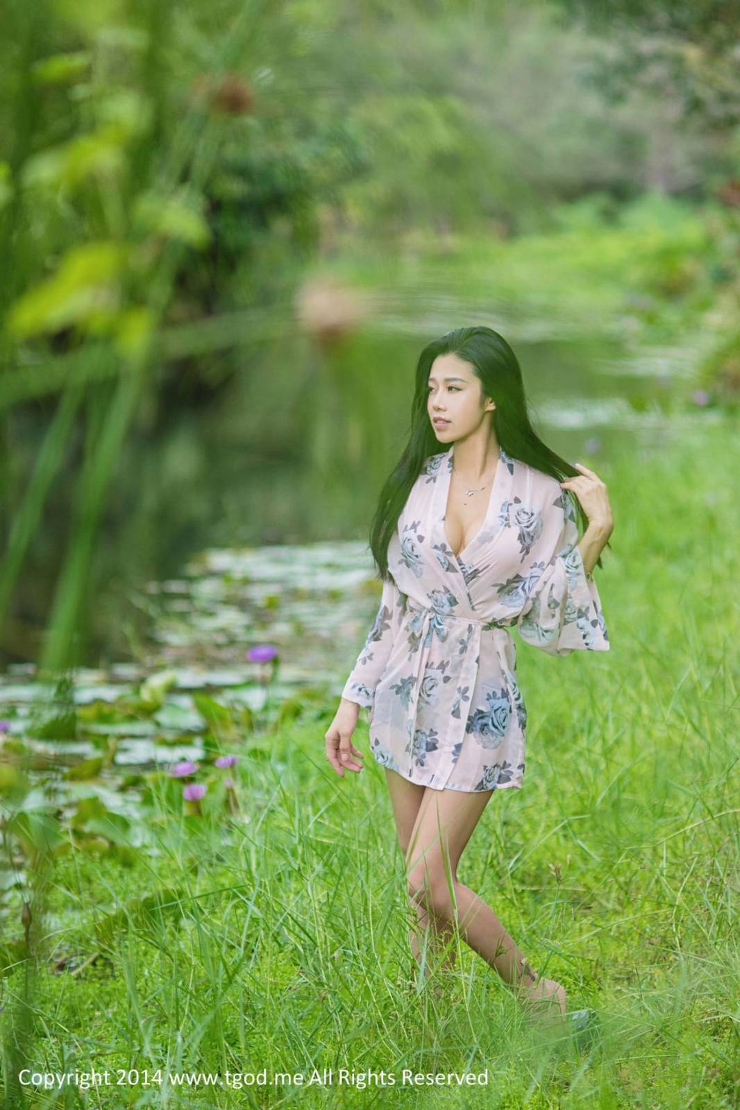 推女神美女模特luvian本能比基尼泳装多套服饰系列傲人写真-29