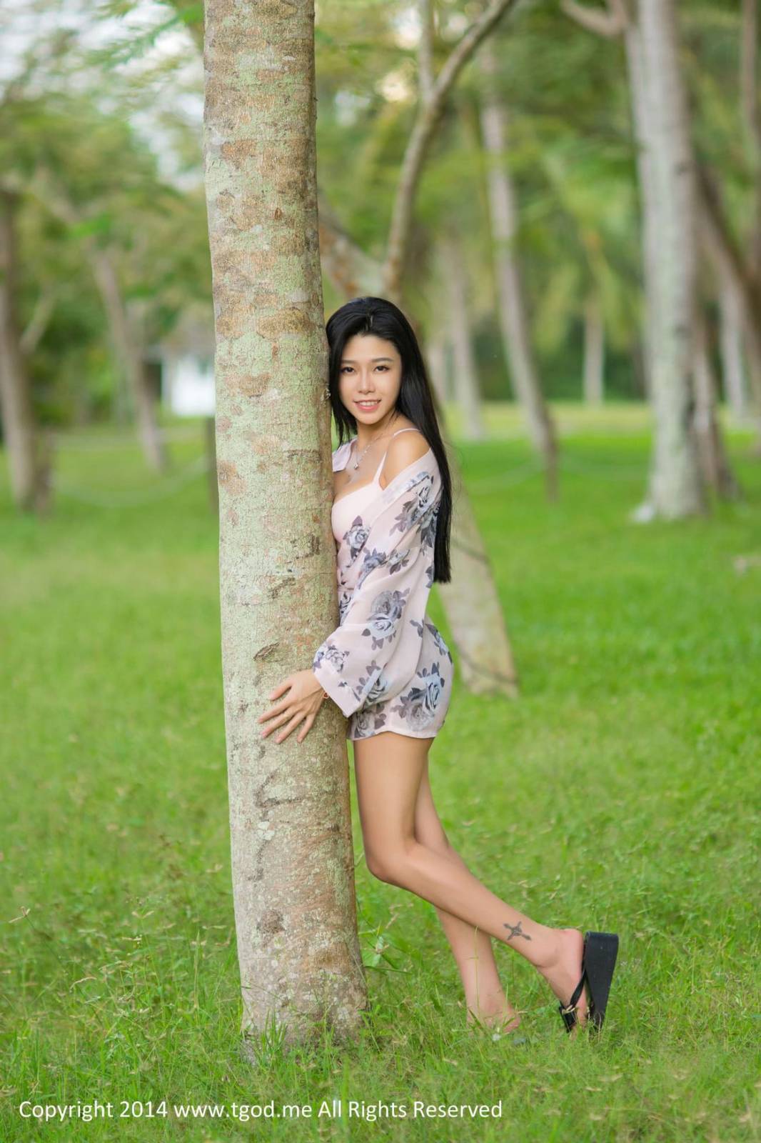 推女神美女模特luvian本能比基尼泳装多套服饰系列傲人写真-33