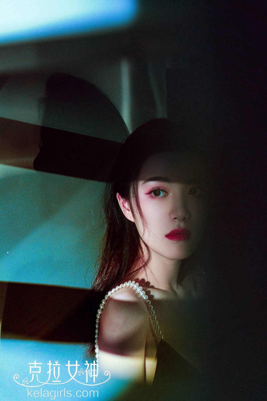 Kelagirls克拉女神百琳露肩毛衣短裙如花似玉主题写真-29