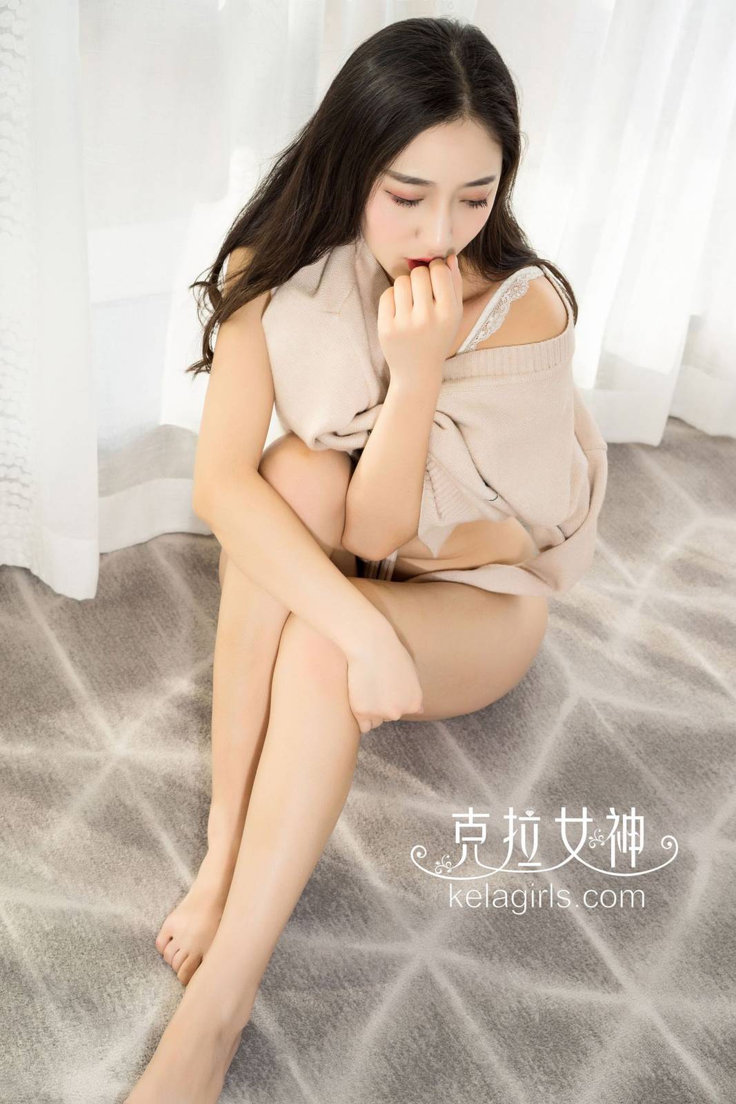 Kelagirls克拉女神姜璐毛衣服饰学姐出马主题性感写真-20