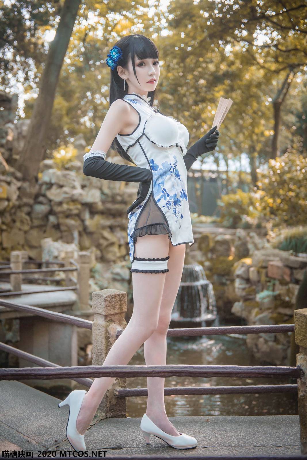 喵糖映画清纯萝莉你的负卿瓶儿旗袍青花瓷风格写真-24