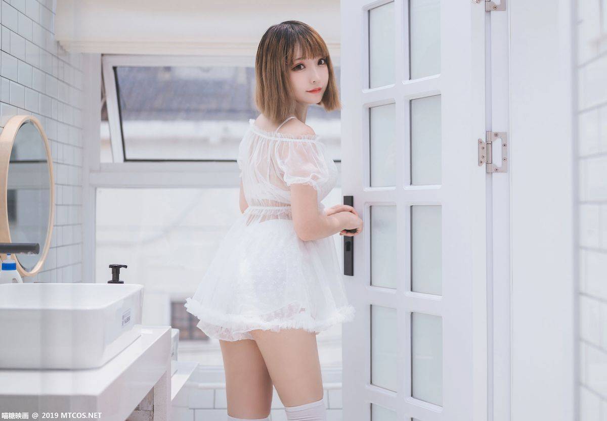 喵糖映画萝莉控浴室轻透蕾丝长筒袜白色の物语-23