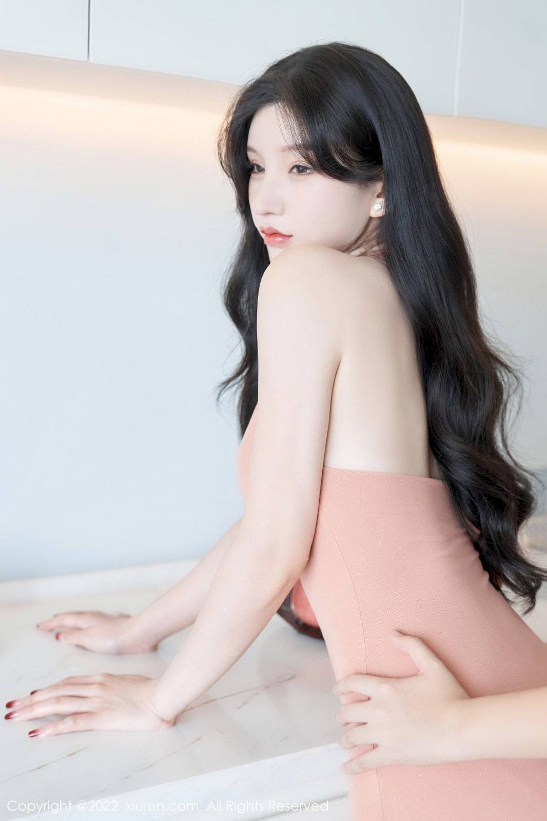 秀人网性感女神周于希Sally妻子一天生活激情剧情心愿旅拍-12