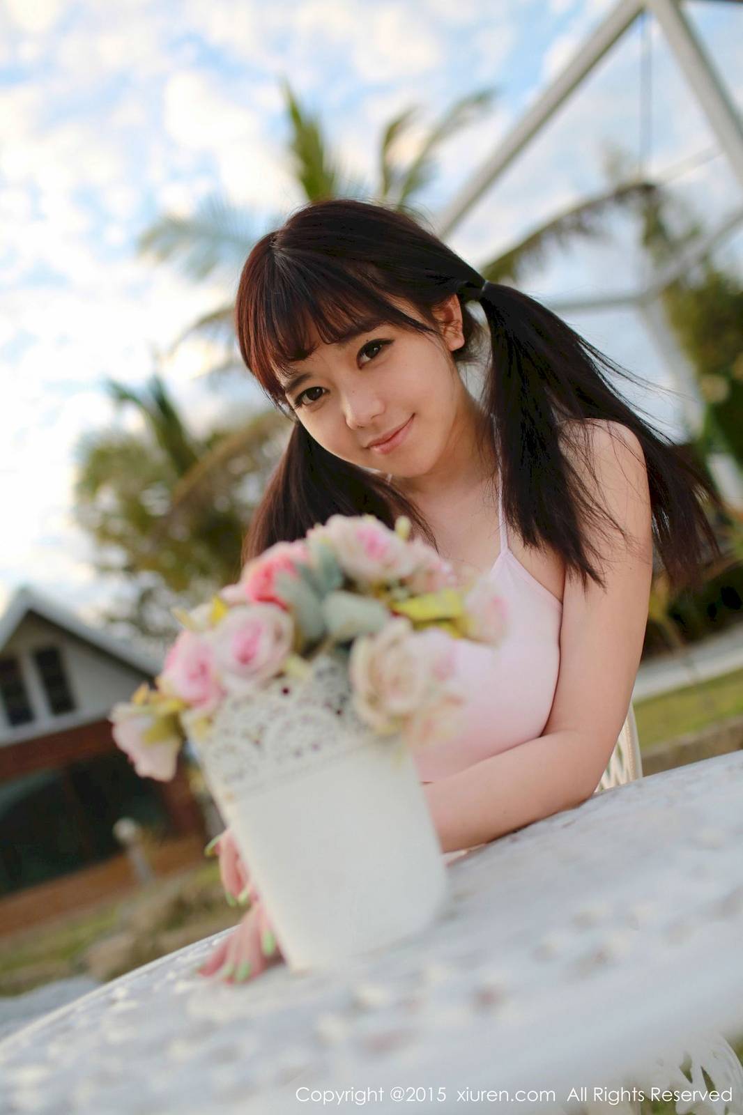 秀人网阳光美女刘飞儿Faye长颈鹿俏皮可爱系列泰国旅拍-30