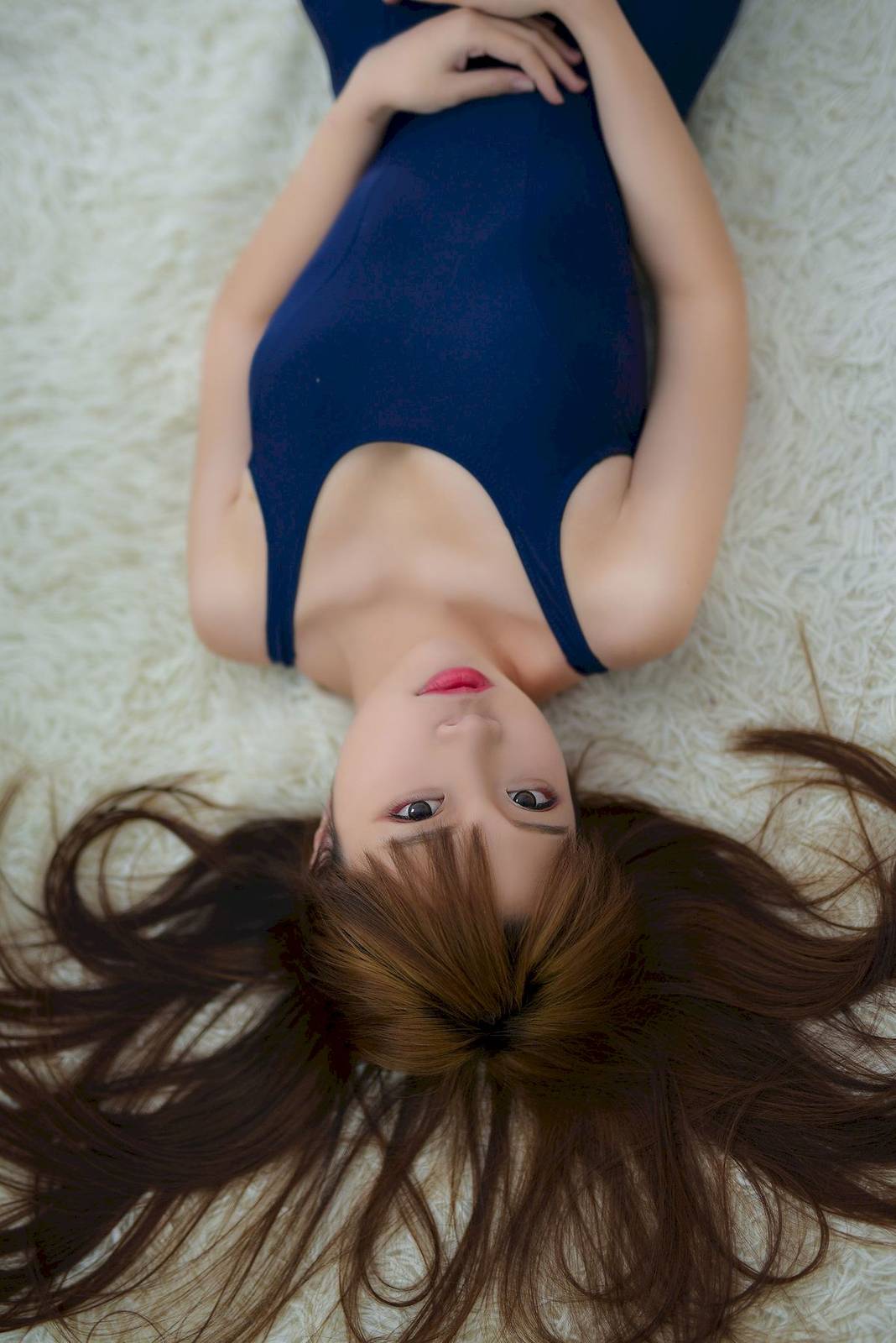 网络美女二佐Nisa黑丝美腿连体死库水系列福利套图-17