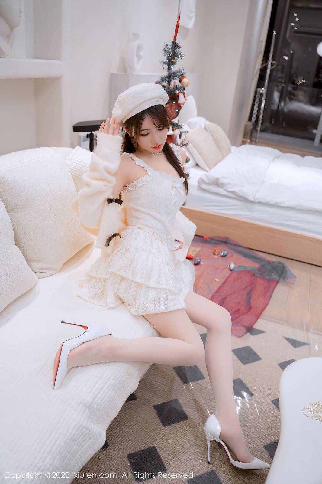 秀人网美女模特婠婠么毛线上衣搭配白色丝袜性感写真-40