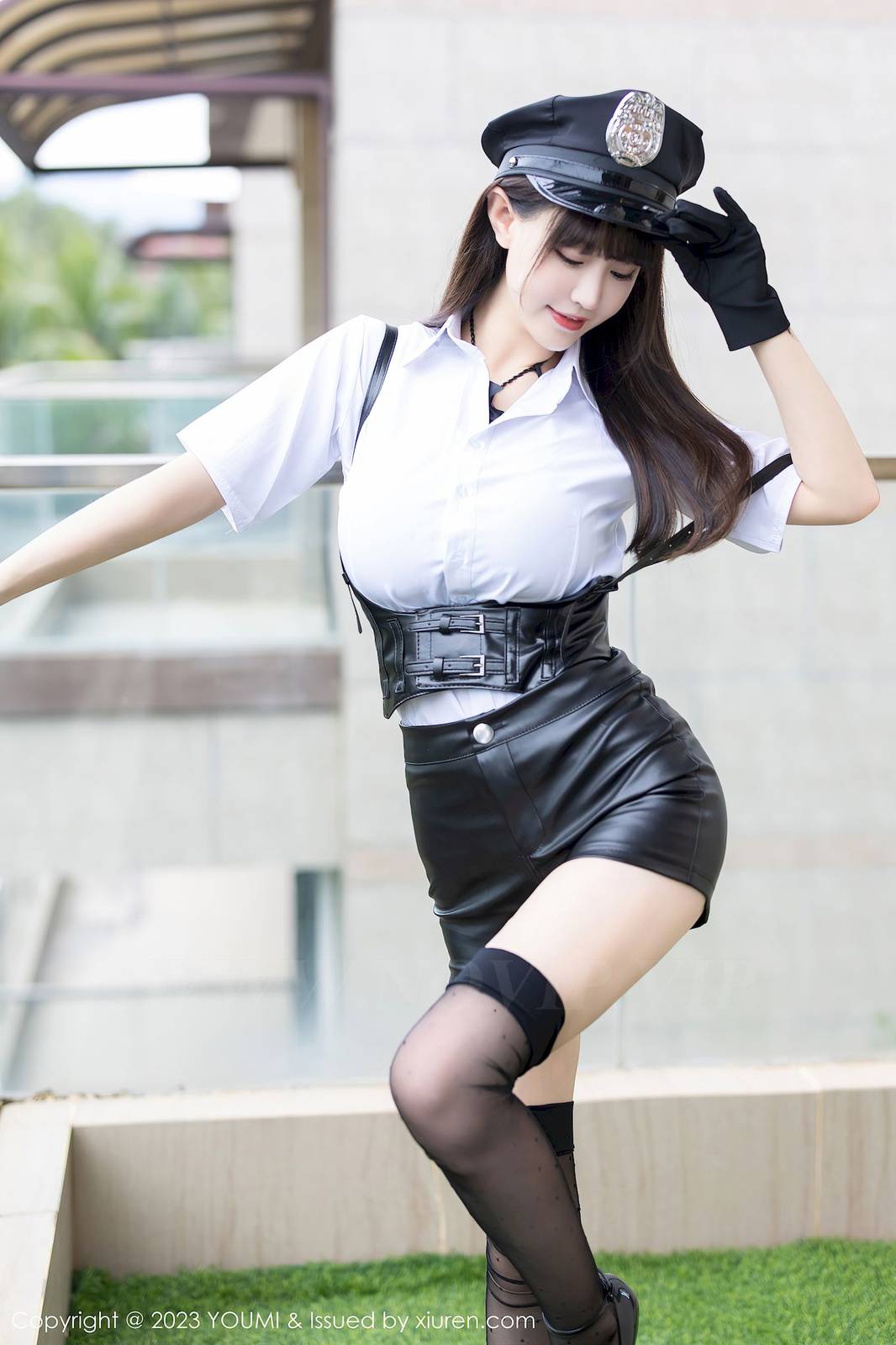 尤蜜荟性感女神朱可儿Flora白色上衣制服诱惑系列三亚旅拍-4