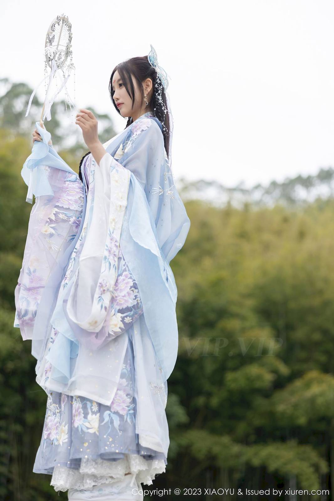 语画界性感女神杨晨晨Yome淡蓝紫色古装服饰白色丝袜写真-16