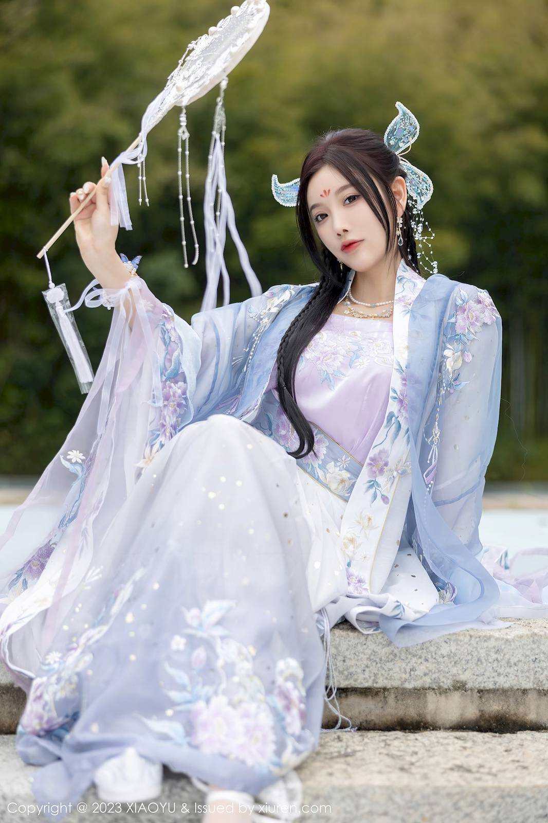 语画界性感女神杨晨晨Yome淡蓝紫色古装服饰白色丝袜写真-22