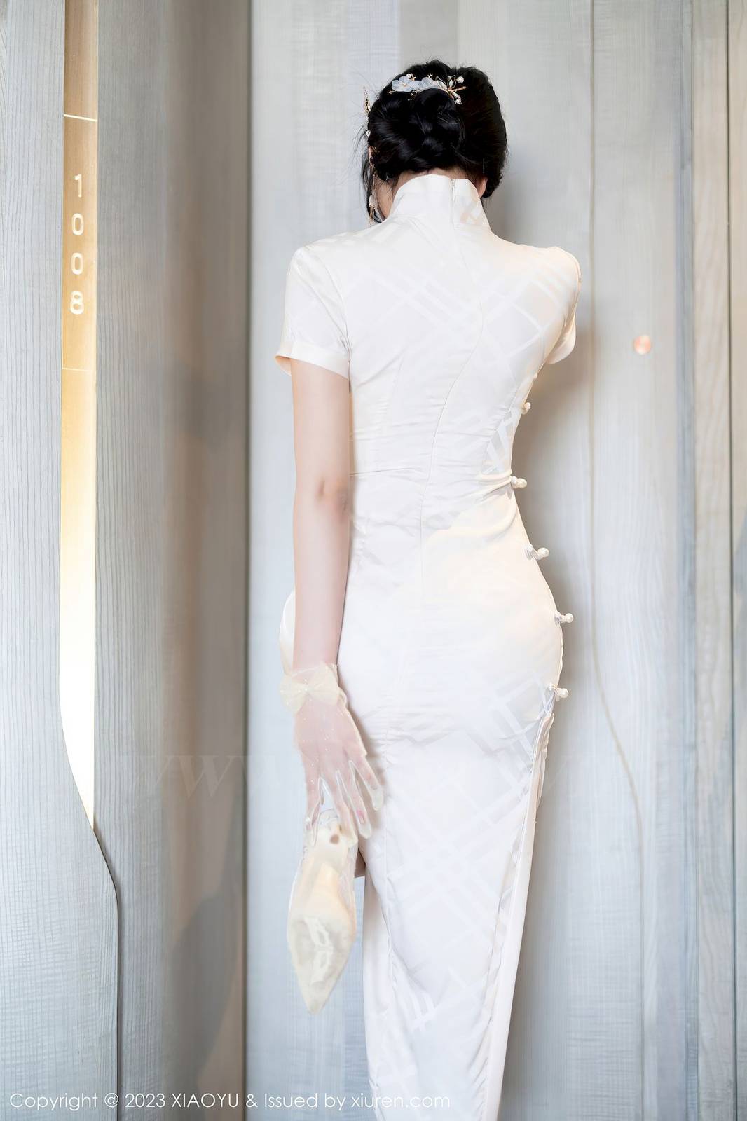 语画界性感女神杨晨晨Yome旗袍服饰搭配白丝美腿写真-23