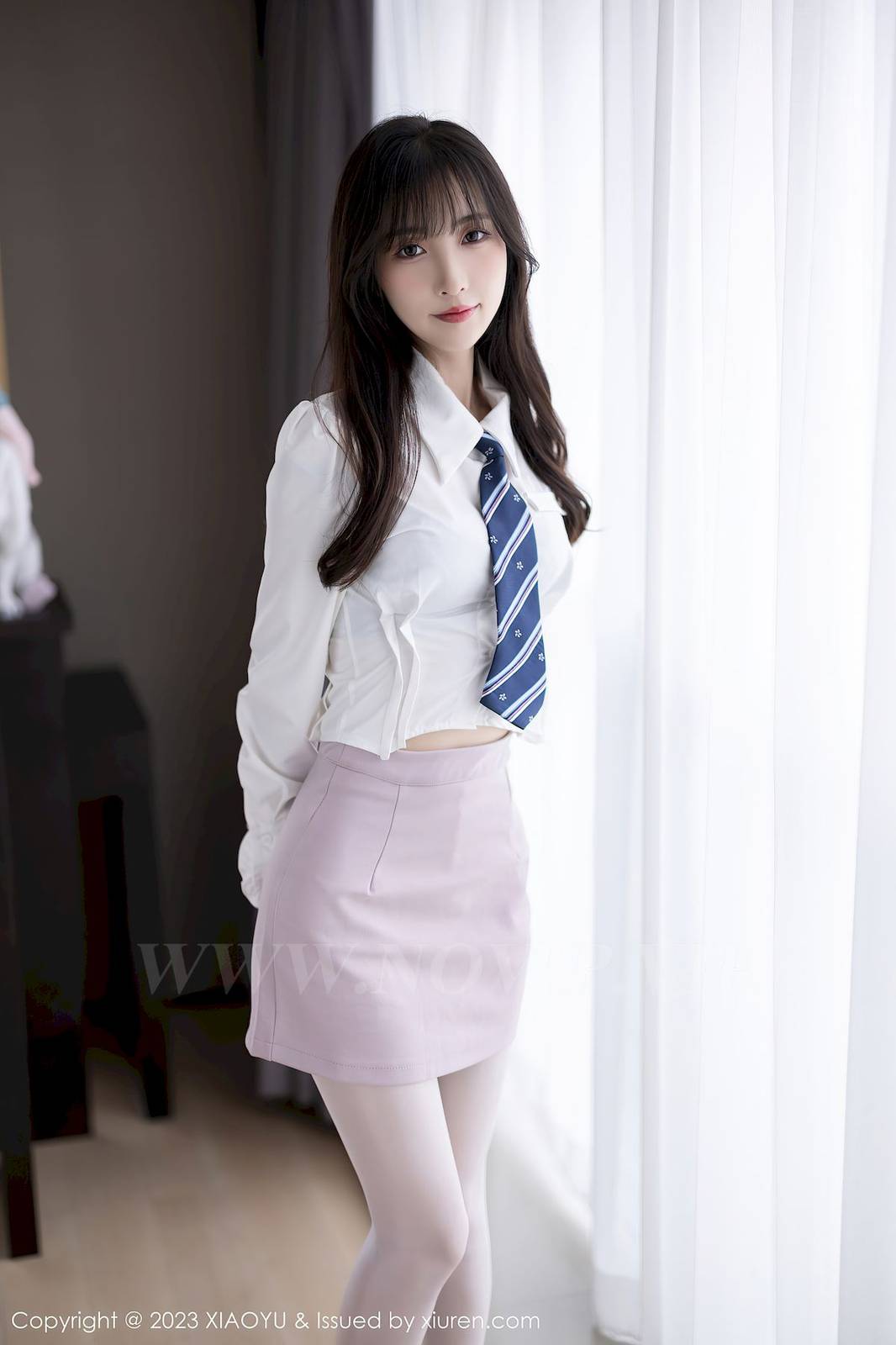 语画界美女模特林星阑粉色情趣护士服白色丝袜性感写真-13