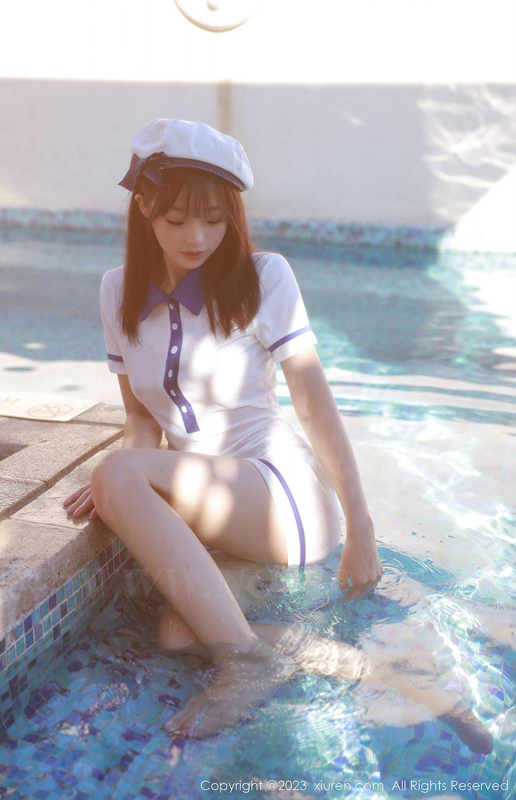 秀人网美女模特佘贝拉bella白色海军服完美身材南京旅拍-36