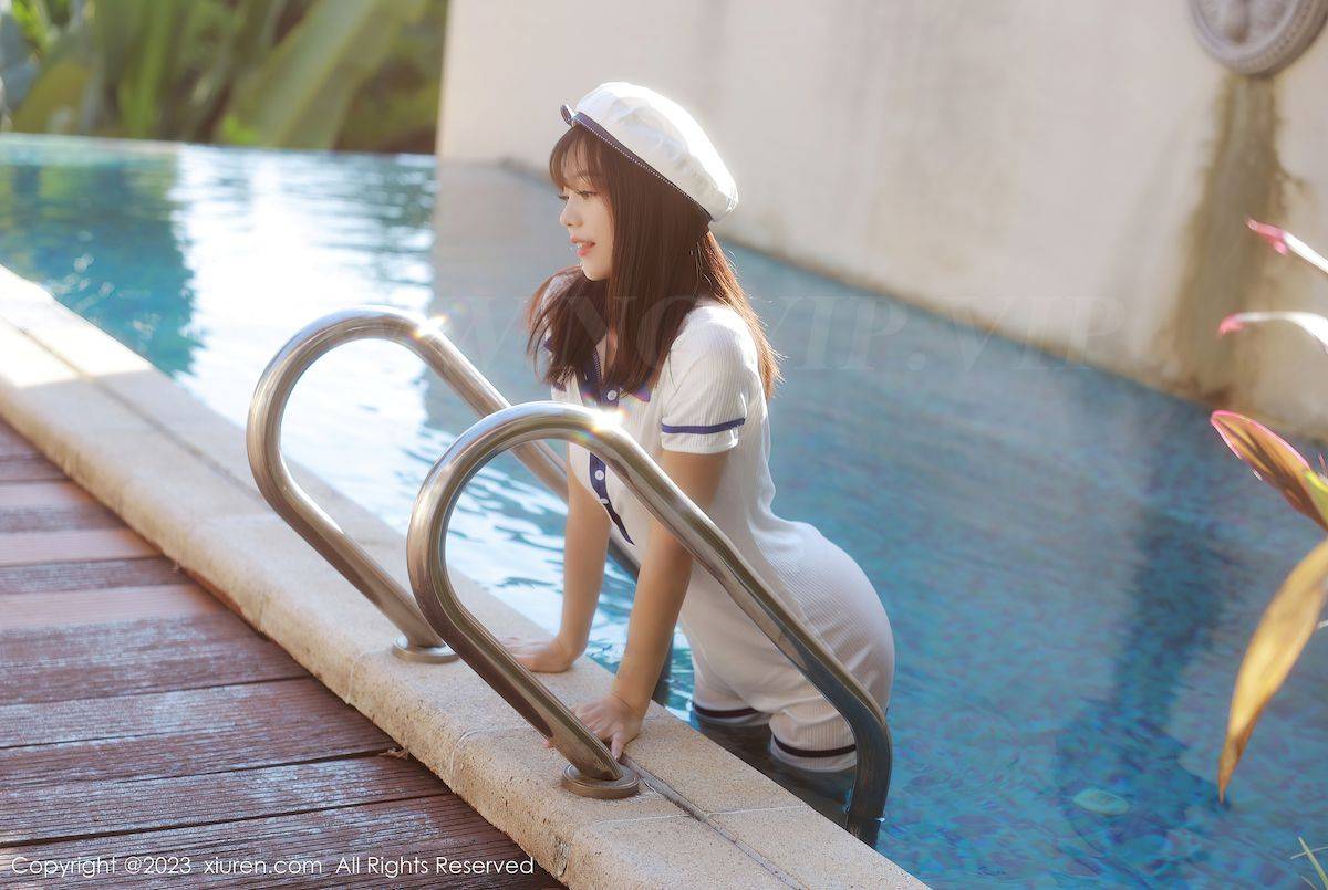 秀人网美女模特佘贝拉bella白色海军服完美身材南京旅拍-38