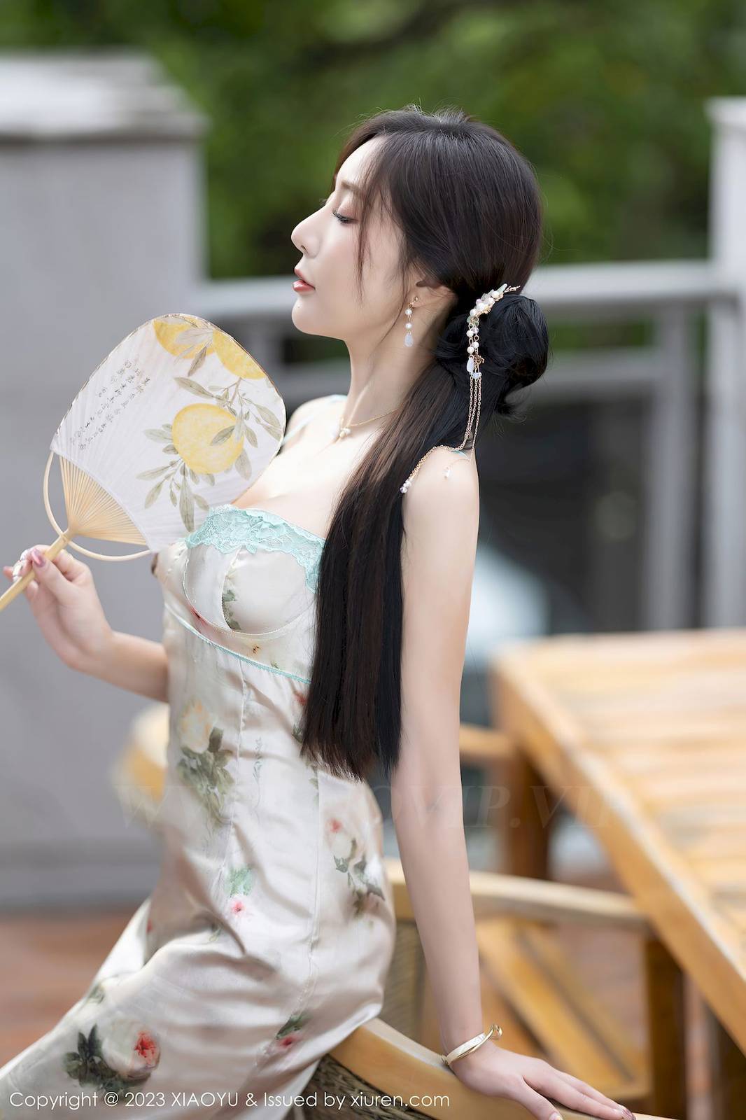 语画界性感女神王馨瑶yanni吊带长裙情趣旗袍曼妙写真-14