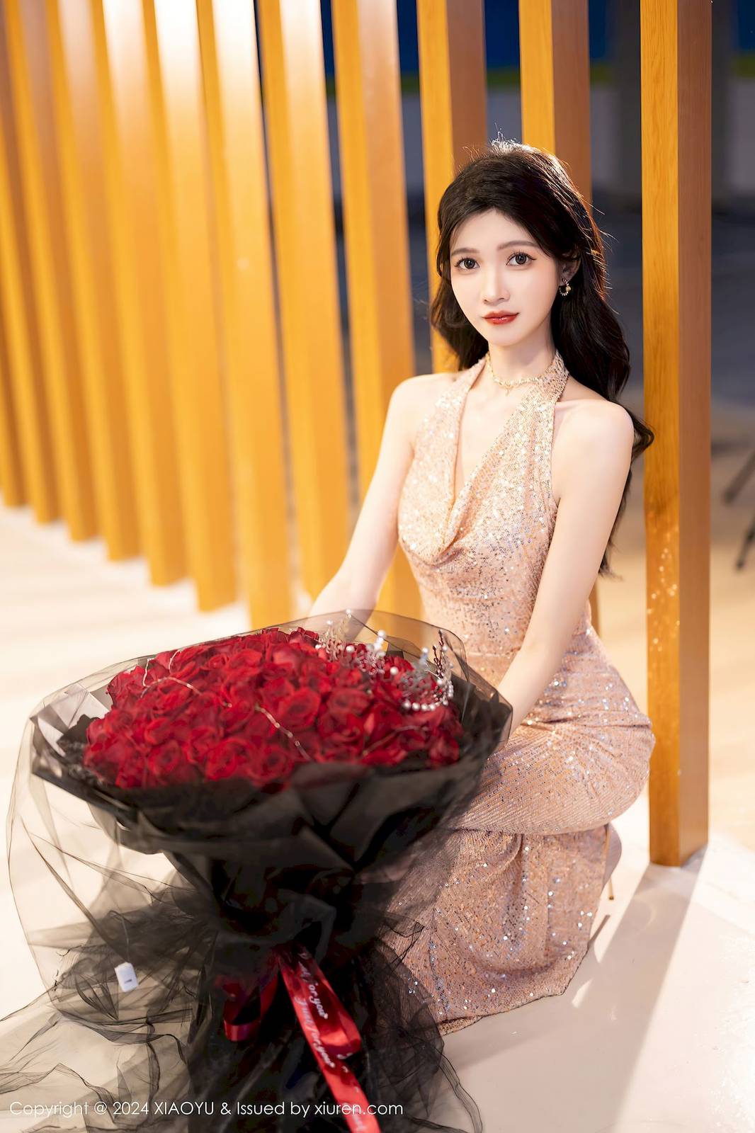 语画界美女模特程程程-连衣长裙搭配修长美腿性感写真-10