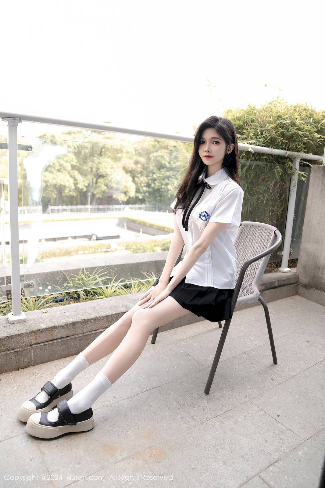 秀人网美女模特程程程-学生制服搭配清秀身材性感写真-2