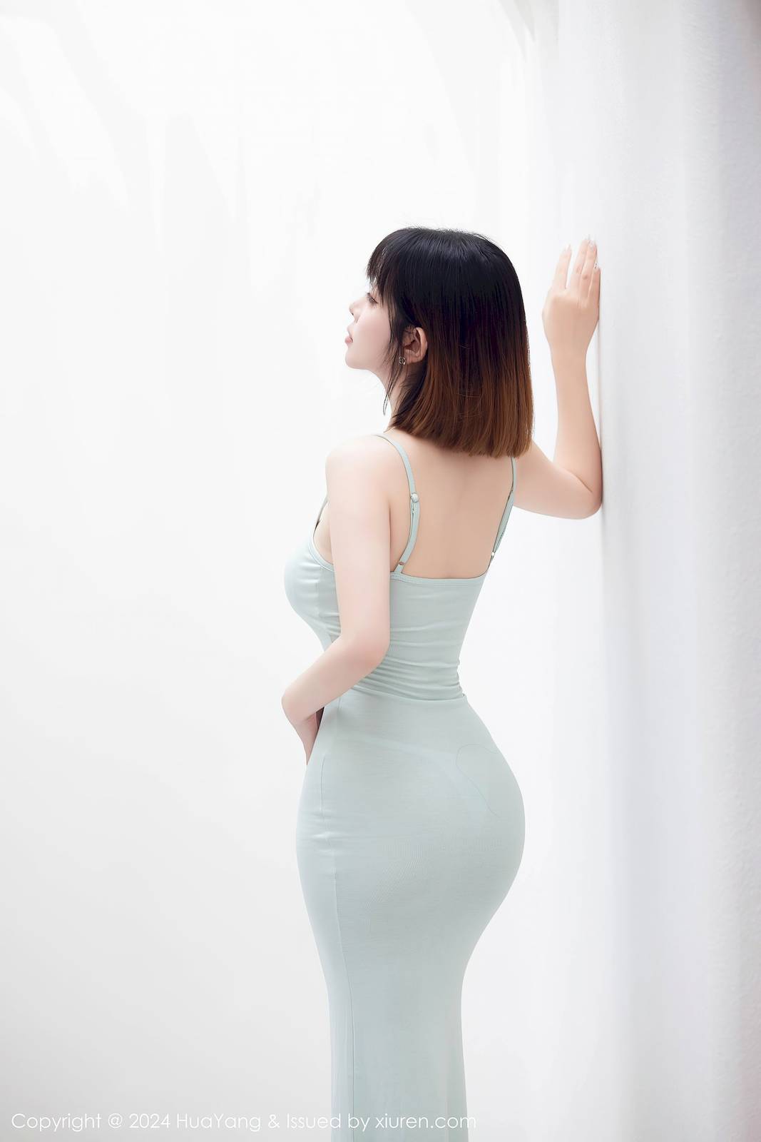 花漾Show女神王雨纯淡绿连衣长裙撩人心弦大理旅拍-4