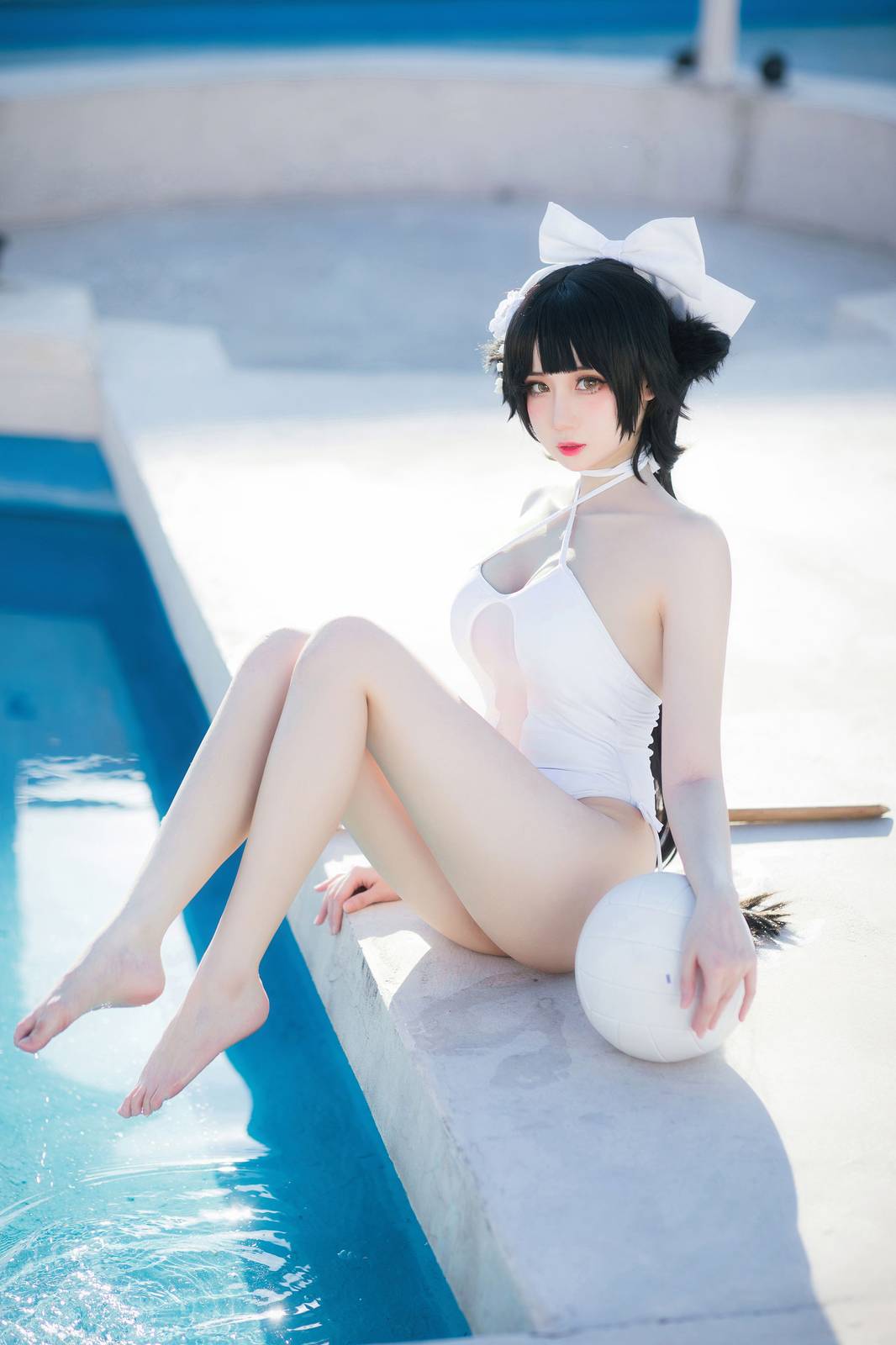 动漫博主焖焖碳傲人身材泳装COS碧蓝航线高雄-9