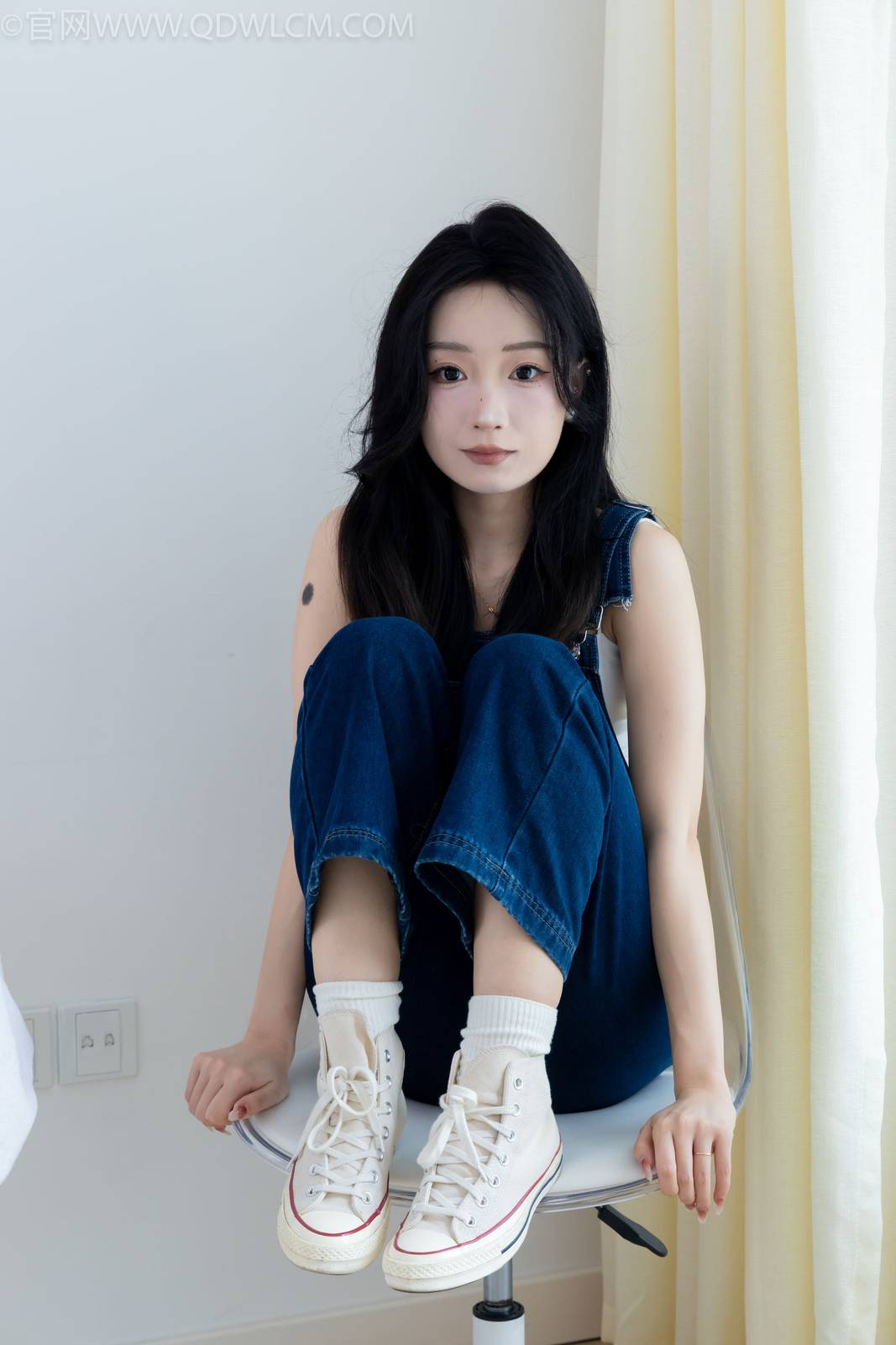 物恋传媒正妹嘟嘟牛仔背带裤居家女友视角写真-42