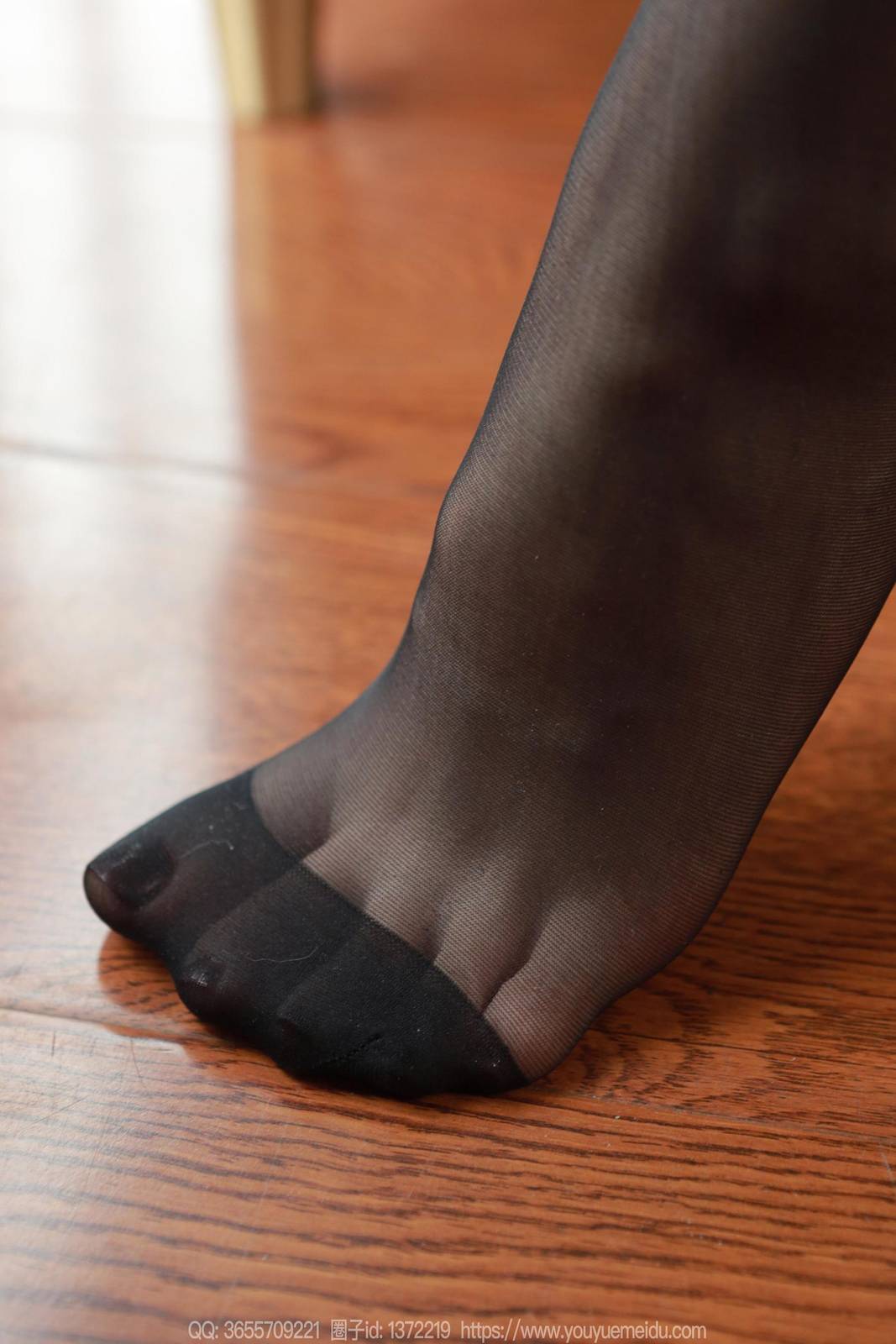 IESS异思趣向模特团团黑丝长腿女警制服室内写真-66