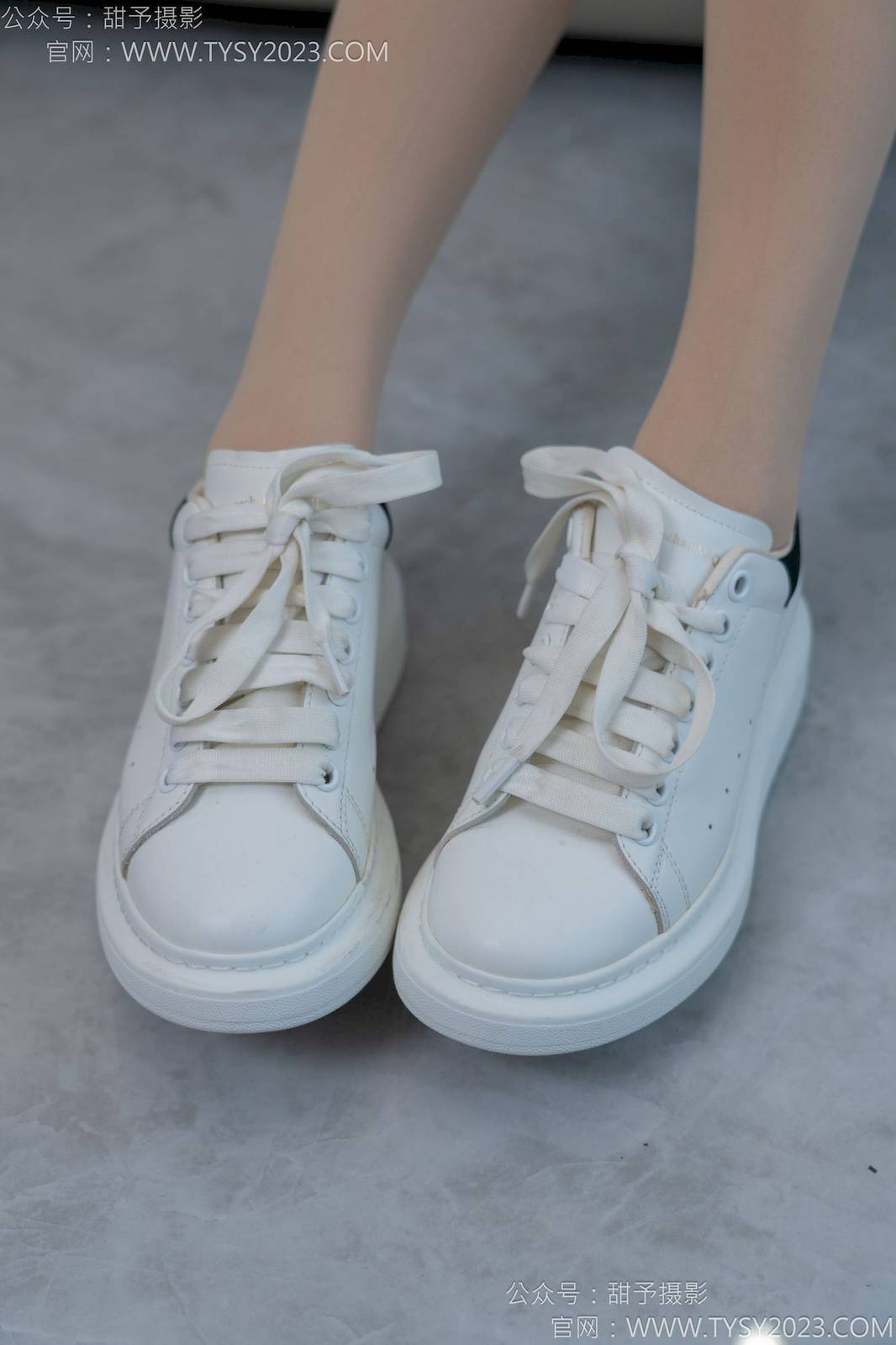 甜予摄影模特澜澜白衬衫包臀裙白领丽人系列写真-45