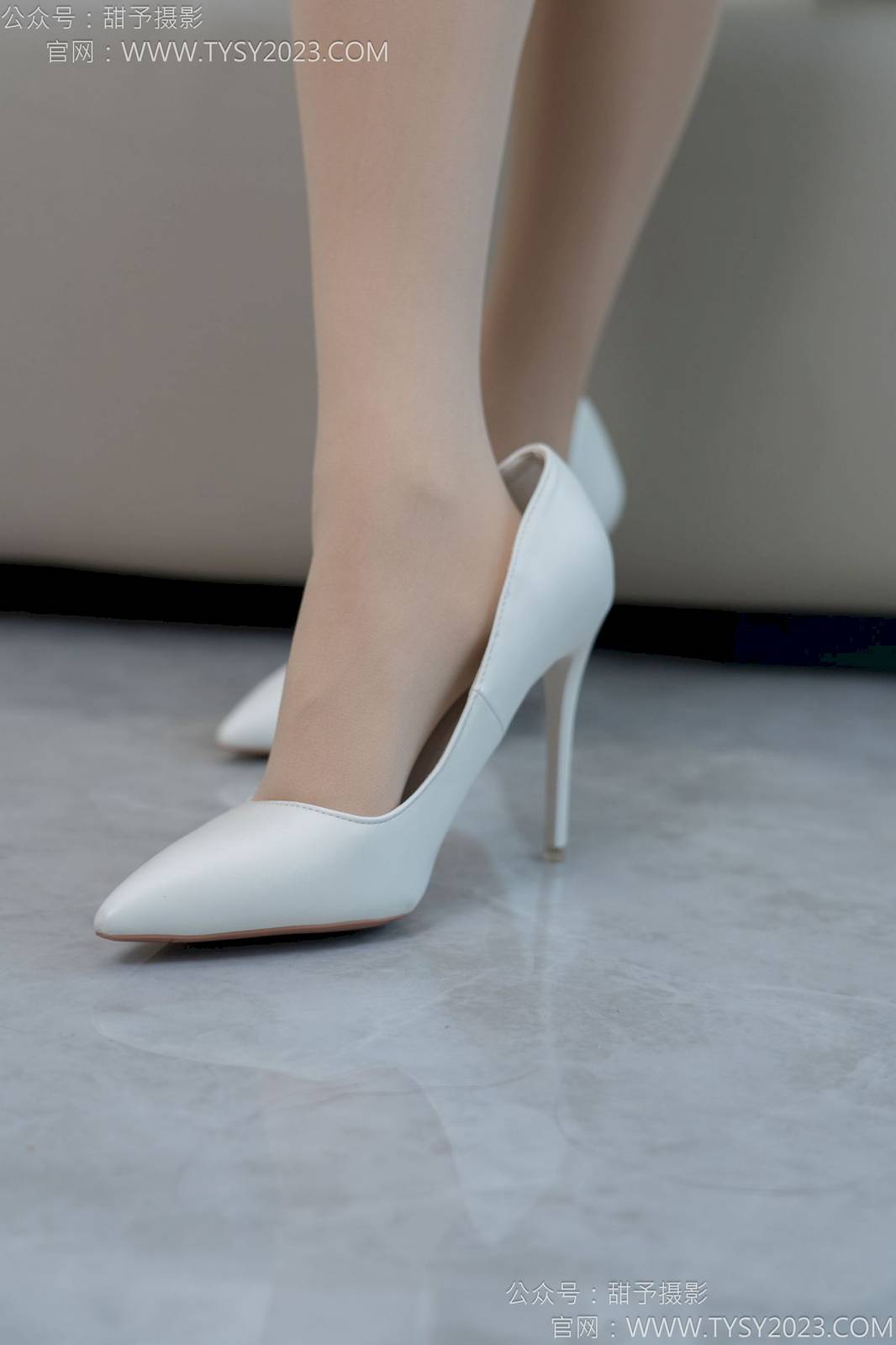 甜予摄影模特澜澜白衬衫包臀裙白领丽人系列写真-98