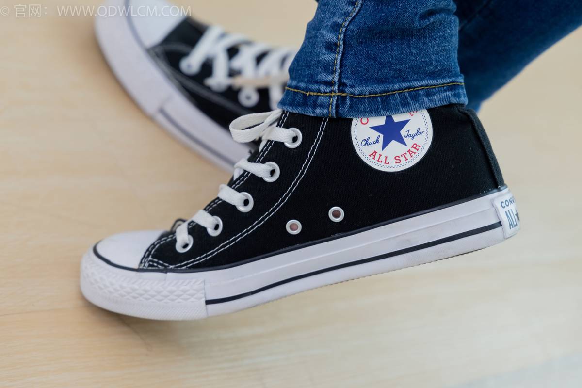 物恋传媒模特小竹白T恤牛仔裤居家女友主题写真-67