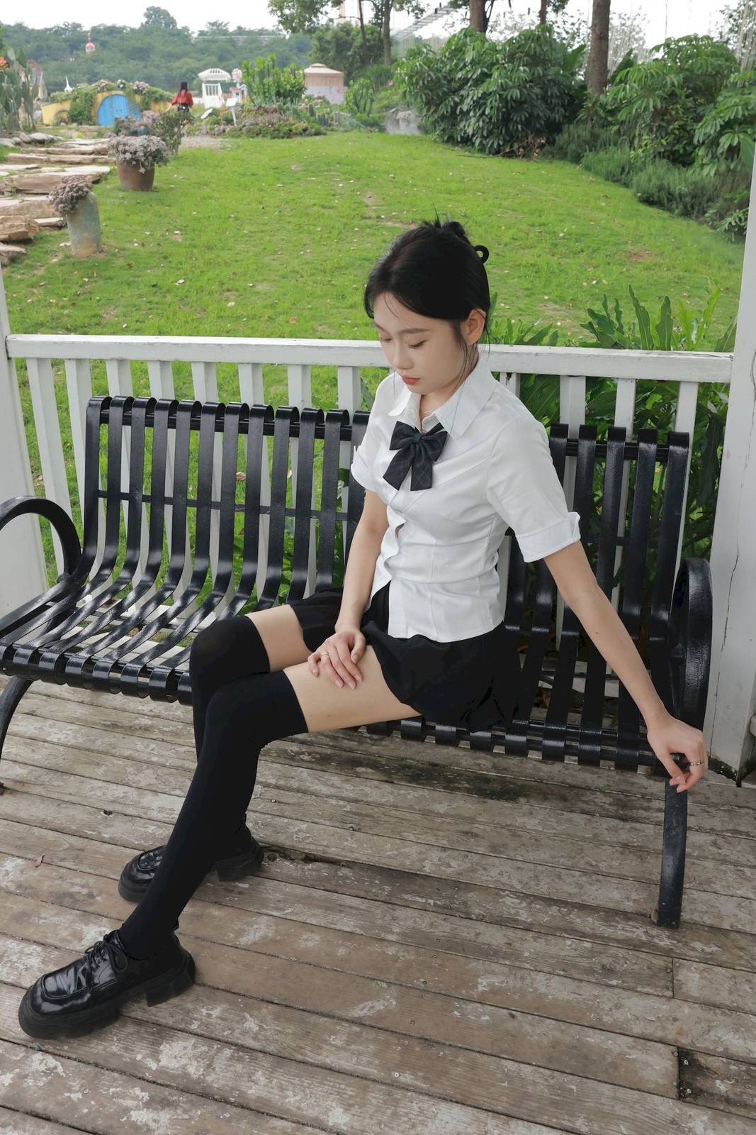 MZSOCK爱美足模特妍妍白色上衣户外黑丝系列写真-34