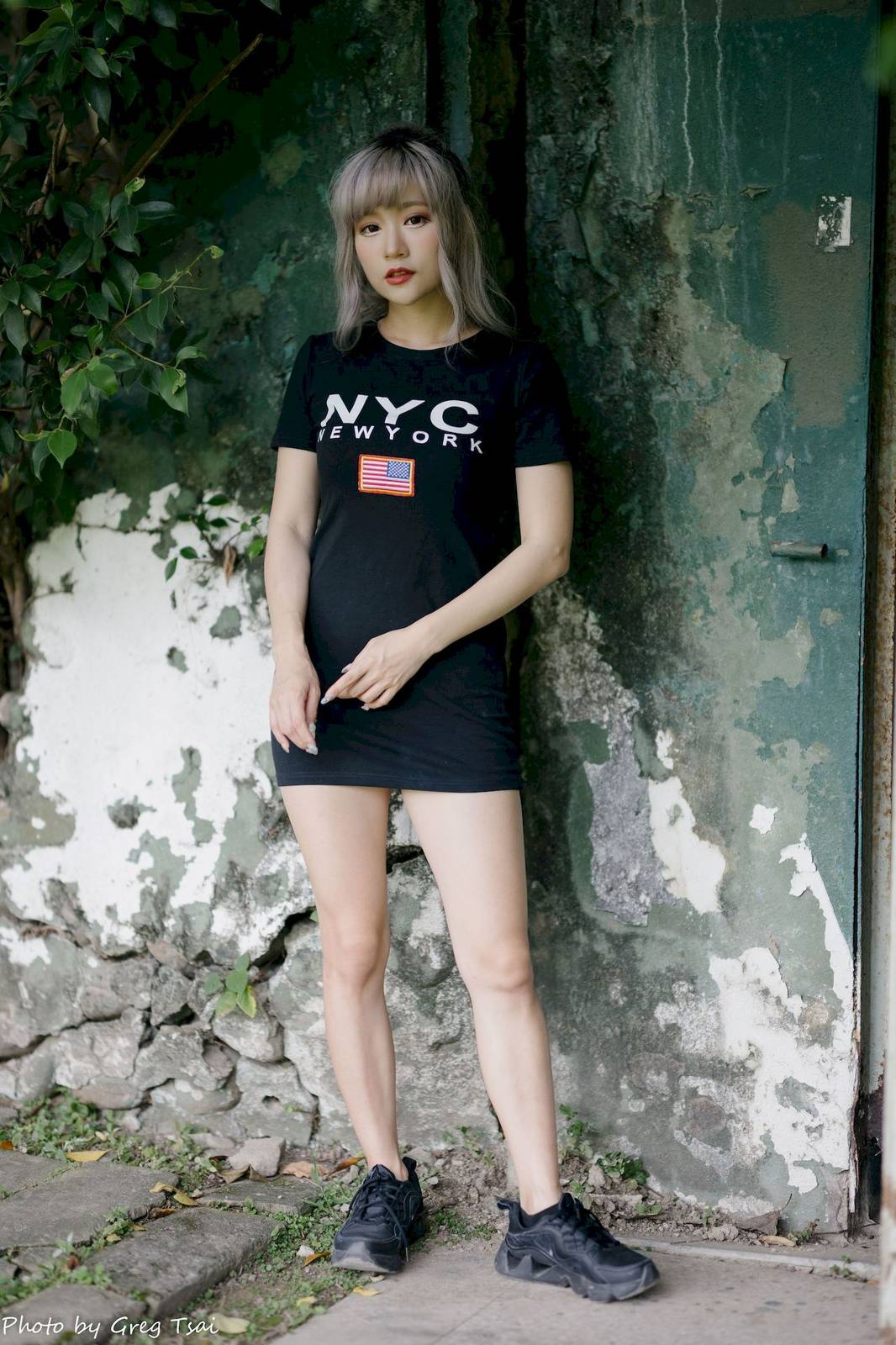 凯云黑色短裙修长美腿巧语嫣然运动风户外写真-21