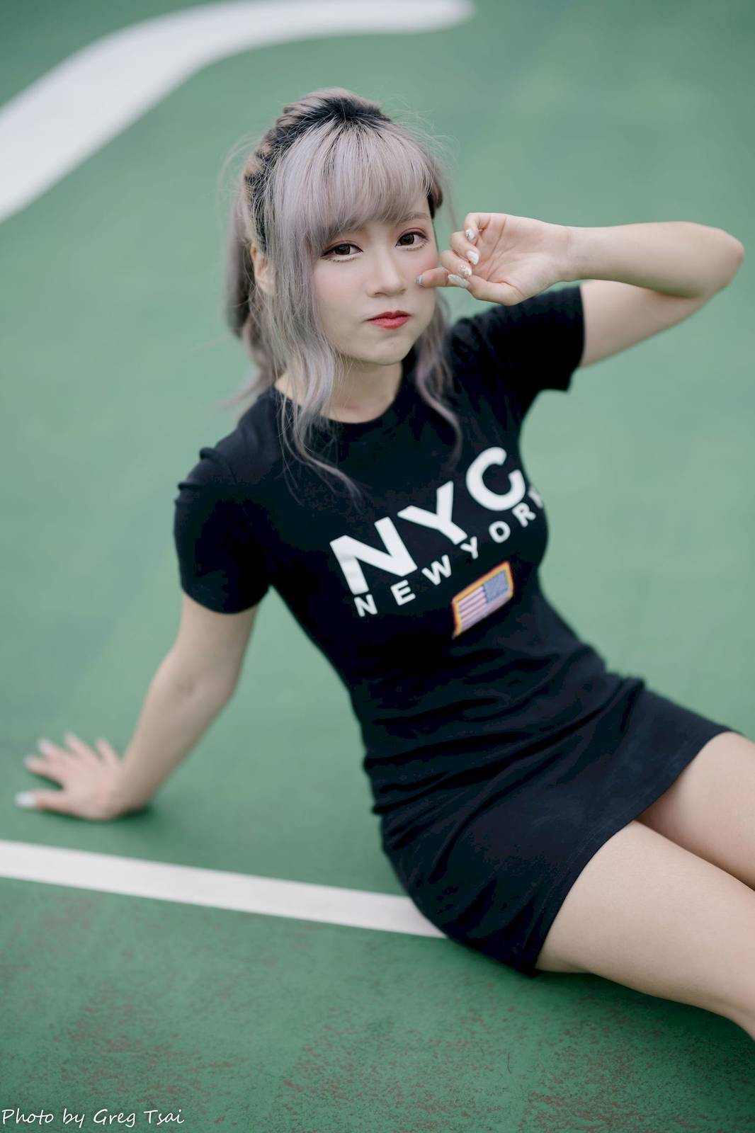 凯云黑色短裙修长美腿巧语嫣然运动风户外写真-44