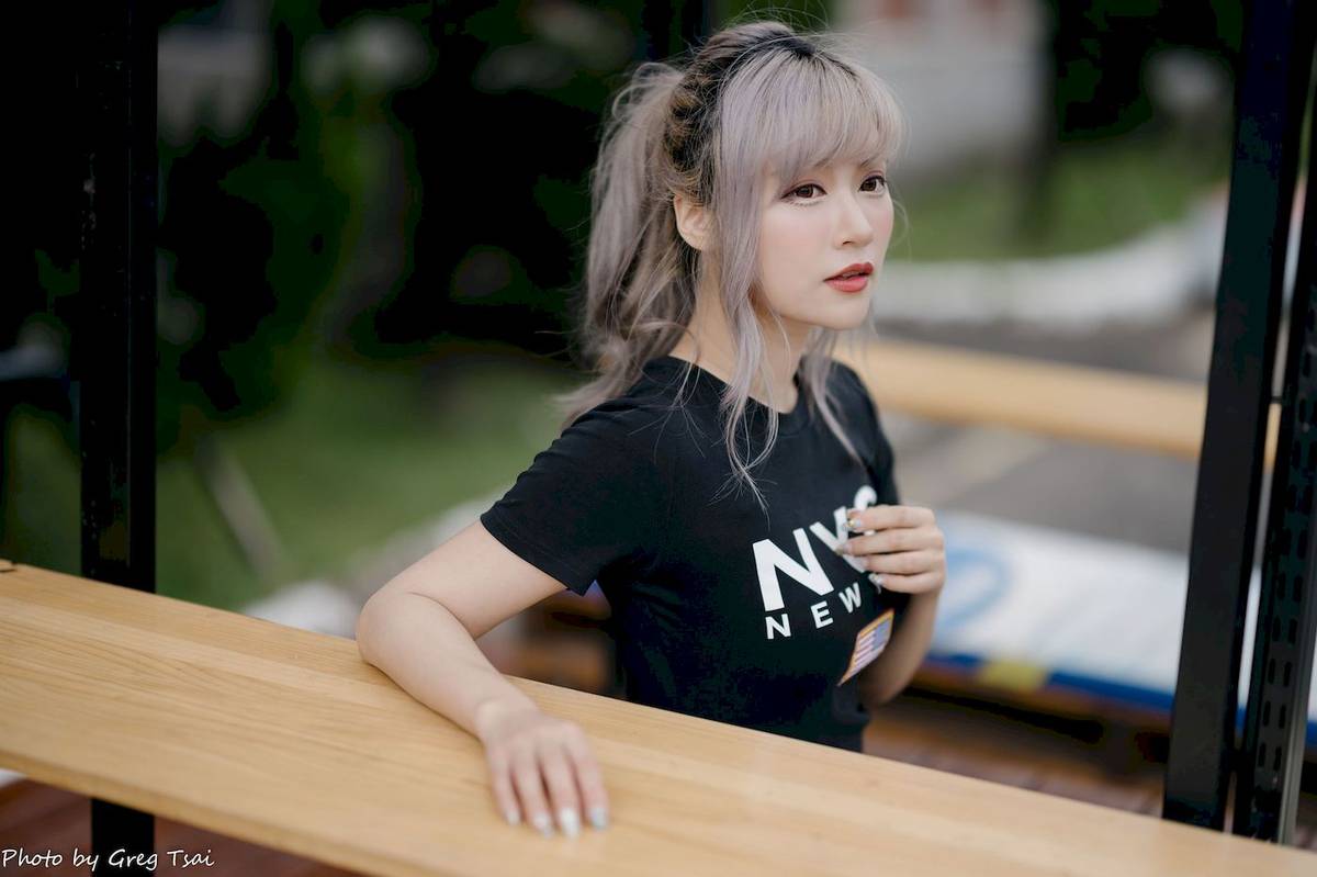 凯云黑色短裙修长美腿巧语嫣然运动风户外写真-98