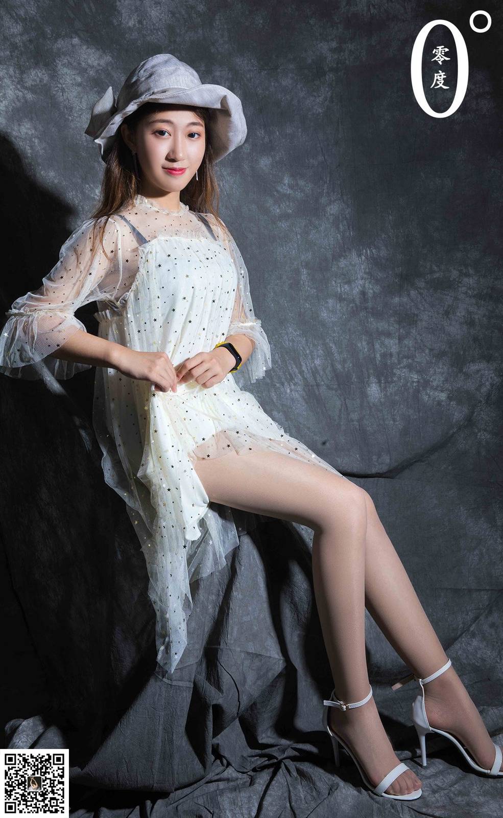 LD零度模特如梦丝足美腿白色纱裙足控福利写真-2