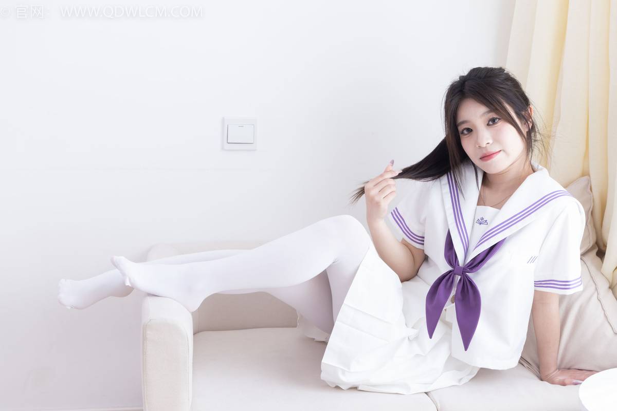 物恋传媒模特闪闪白色JK制服套装白丝板鞋写真-30